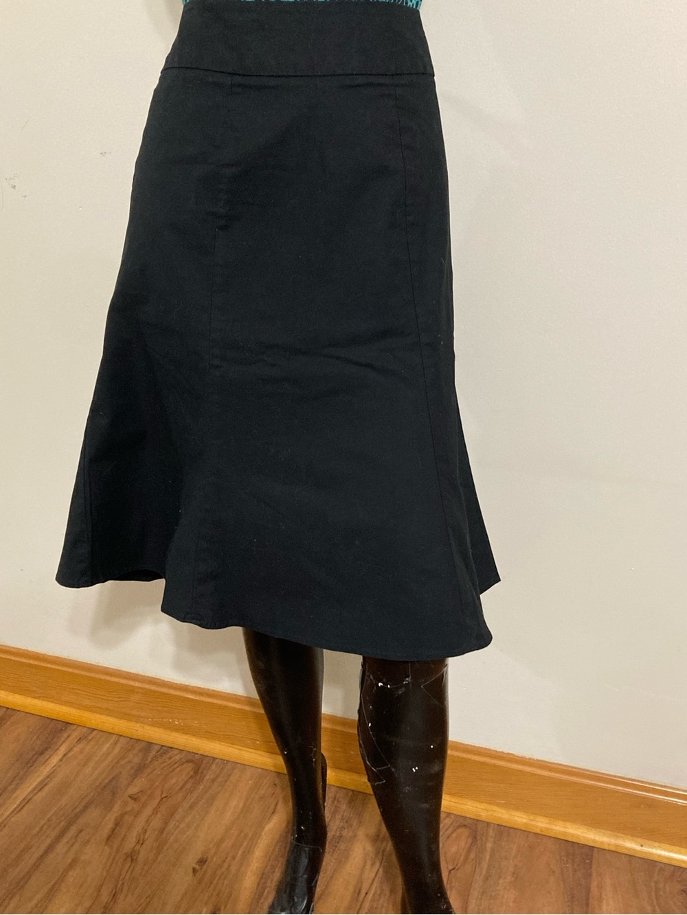 Classic Black A-Line Women's Skirt
Item# SSsk12